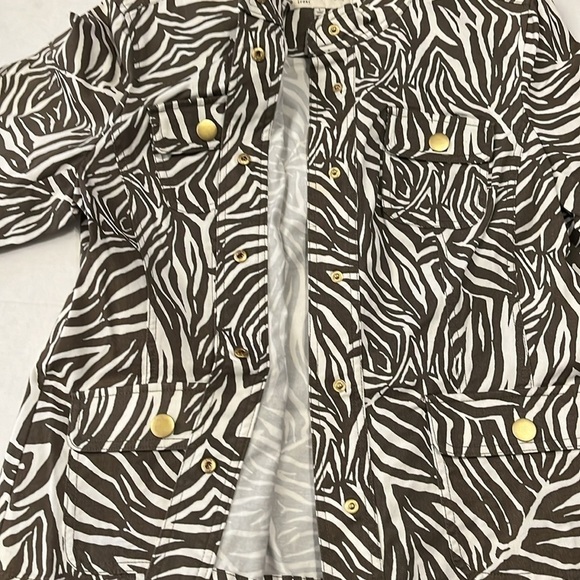 Jones New York-L-Olive Green and white-zebra print, denim type jacket. - Picture 5 of 12